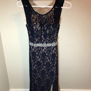 Size 3 City Triangles Glitter Lace Gown with Slit